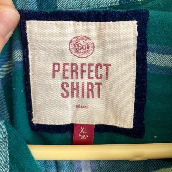SO “The Perfect Shirt” Flannel in Green and Blue - Picture 4 of 5